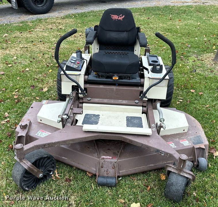 image for item NM9061 Grasshopper 430D  ZTR lawn mower