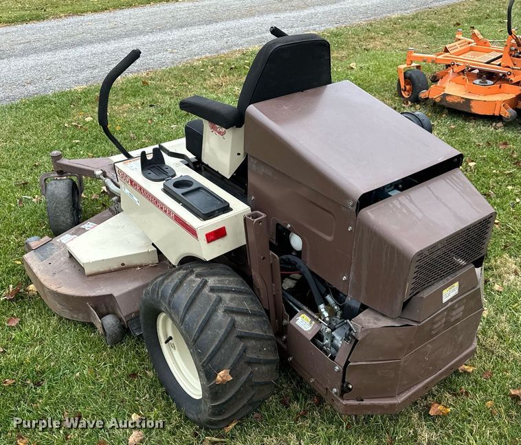 image for item NM9061 Grasshopper 430D  ZTR lawn mower