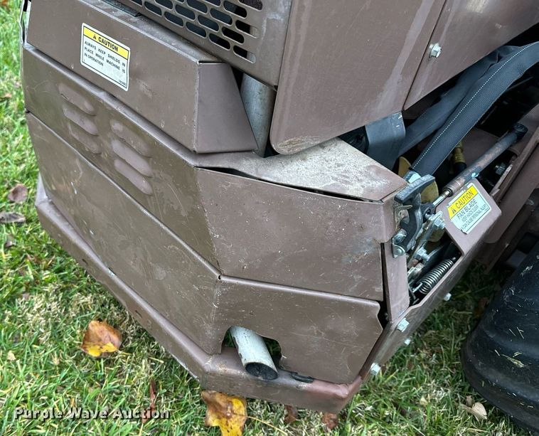 image for item NM9061 Grasshopper 430D  ZTR lawn mower