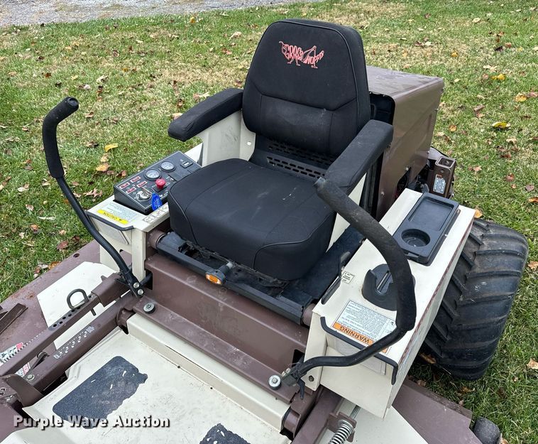 image for item NM9061 Grasshopper 430D  ZTR lawn mower