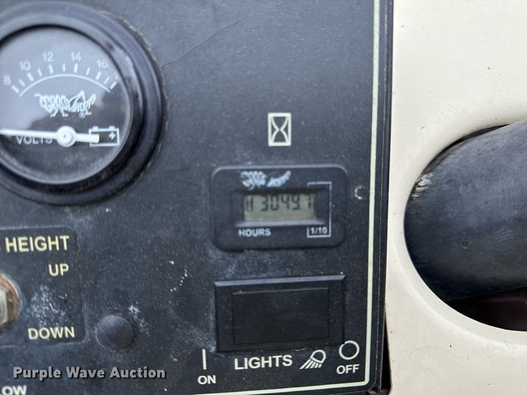 image for item NM9061 Grasshopper 430D  ZTR lawn mower