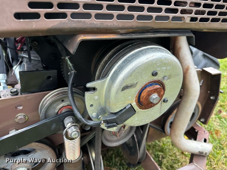 image for item NM9061 Grasshopper 430D  ZTR lawn mower