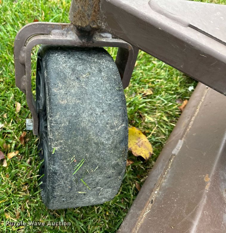 image for item NM9061 Grasshopper 430D  ZTR lawn mower