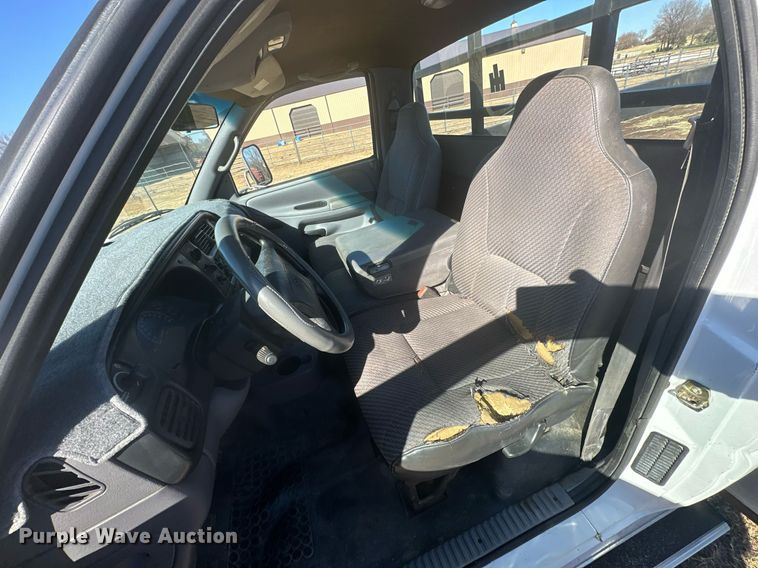 image for item NO9369 1998 Dodge Ram 3500  flatbed pickup truck