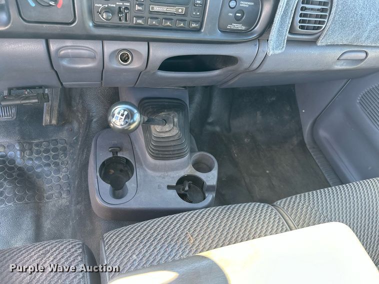 image for item NO9369 1998 Dodge Ram 3500  flatbed pickup truck