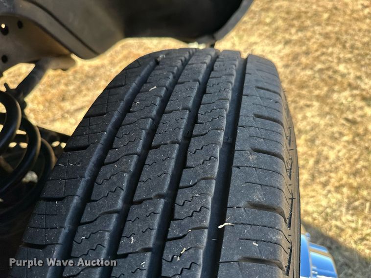 image for item NO9369 1998 Dodge Ram 3500  flatbed pickup truck