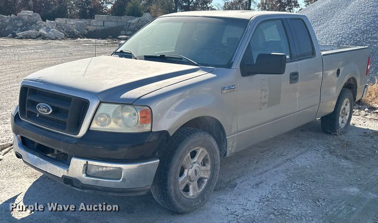 image for item NO9373 2004 Ford F150 XLT  SuperCab pickup truck