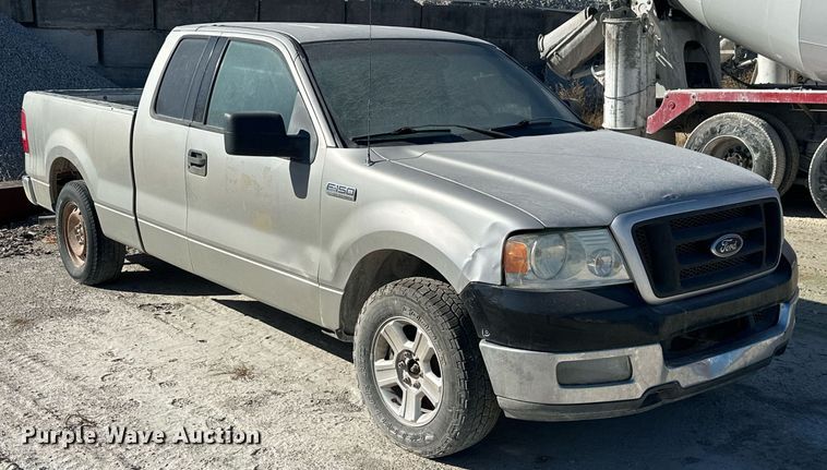 image for item NO9373 2004 Ford F150 XLT  SuperCab pickup truck