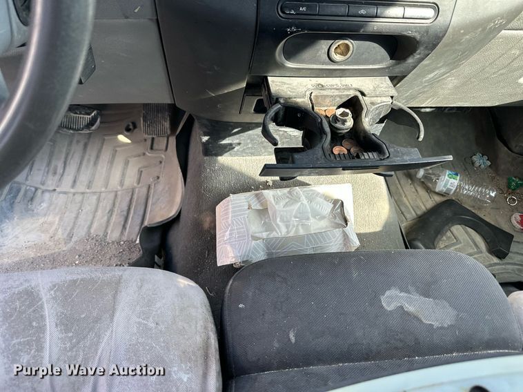 image for item NO9373 2004 Ford F150 XLT  SuperCab pickup truck