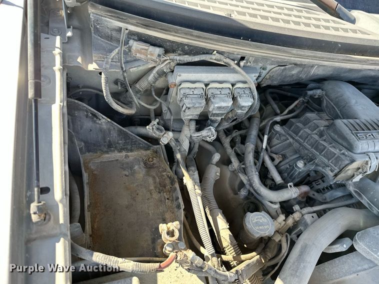 image for item NO9373 2004 Ford F150 XLT  SuperCab pickup truck