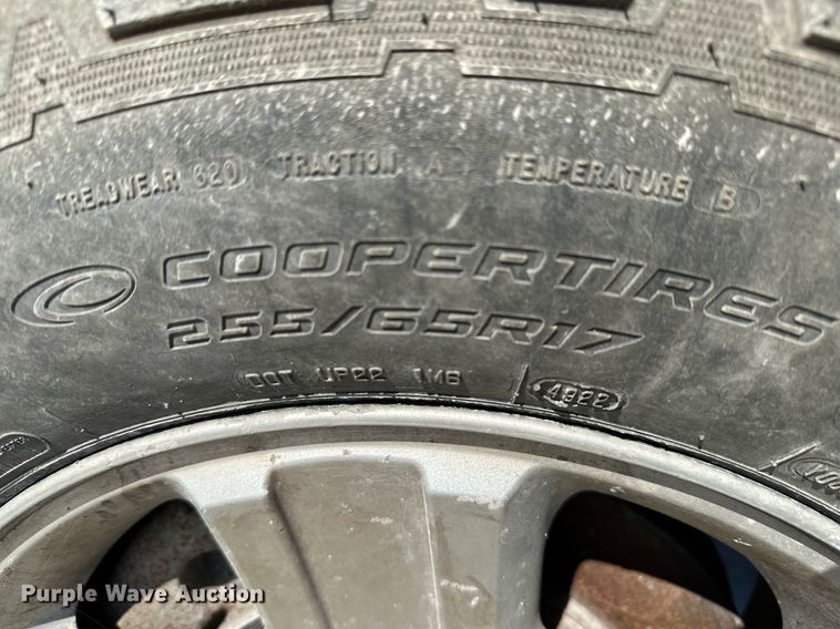 image for item NO9373 2004 Ford F150 XLT  SuperCab pickup truck