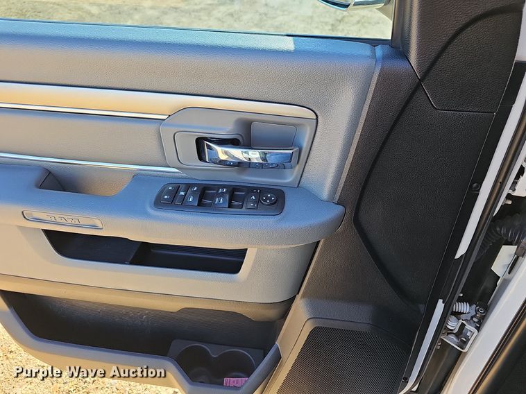 image for item NP9113 2018 Dodge Ram 2500HD AEV  Crew Cab pickup truck