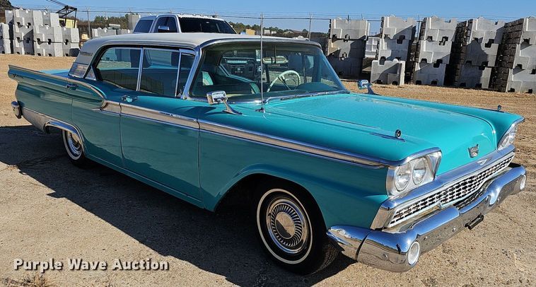 image for item NP9114 1959 Ford Fairlane 500