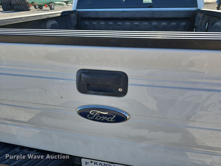 image for item NP9127 2012 Ford F150 XLT SuperCrew pickup truck