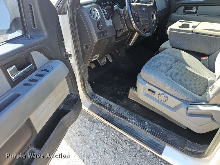 image for item NP9127 2012 Ford F150 XLT SuperCrew pickup truck