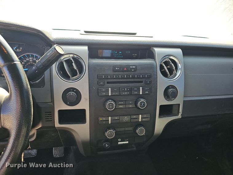 image for item NP9127 2012 Ford F150 XLT SuperCrew pickup truck