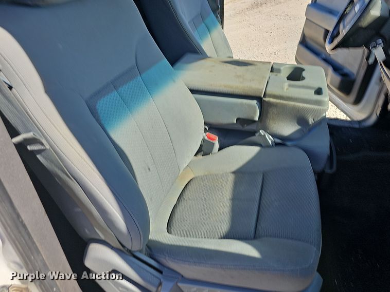 image for item NP9127 2012 Ford F150 XLT SuperCrew pickup truck