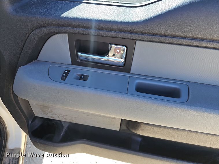 image for item NP9127 2012 Ford F150 XLT SuperCrew pickup truck