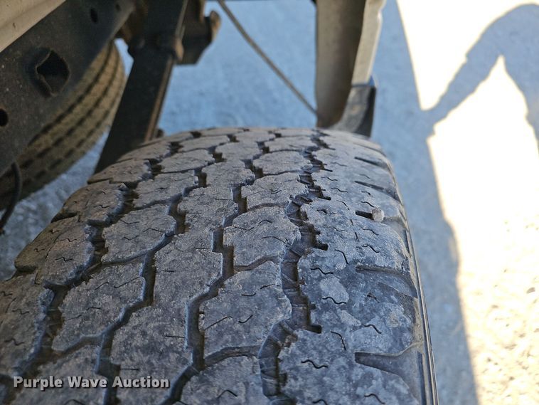 image for item NP9127 2012 Ford F150 XLT SuperCrew pickup truck