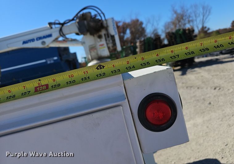 image for item NP9128 1997 Ford F450 Super Duty utility / service truck