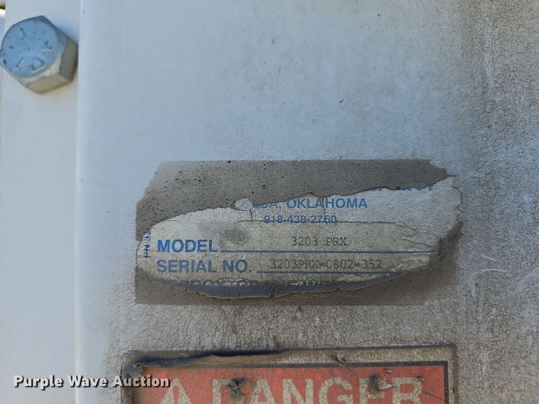 image for item NP9128 1997 Ford F450 Super Duty utility / service truck