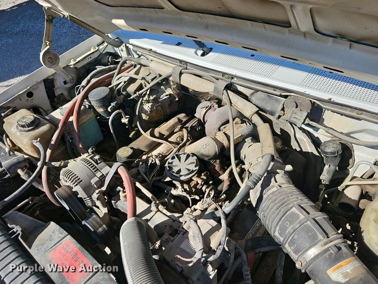 image for item NP9128 1997 Ford F450 Super Duty utility / service truck