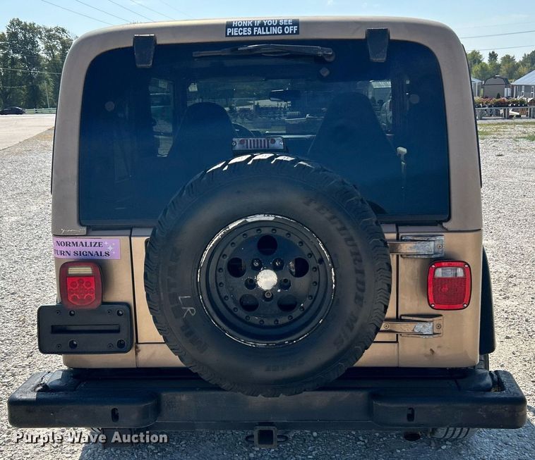 image for item NQ9878 1999 Jeep Wrangler Sport  SUV