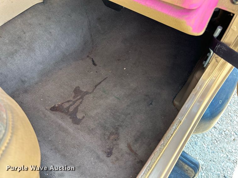 image for item NQ9878 1999 Jeep Wrangler Sport  SUV