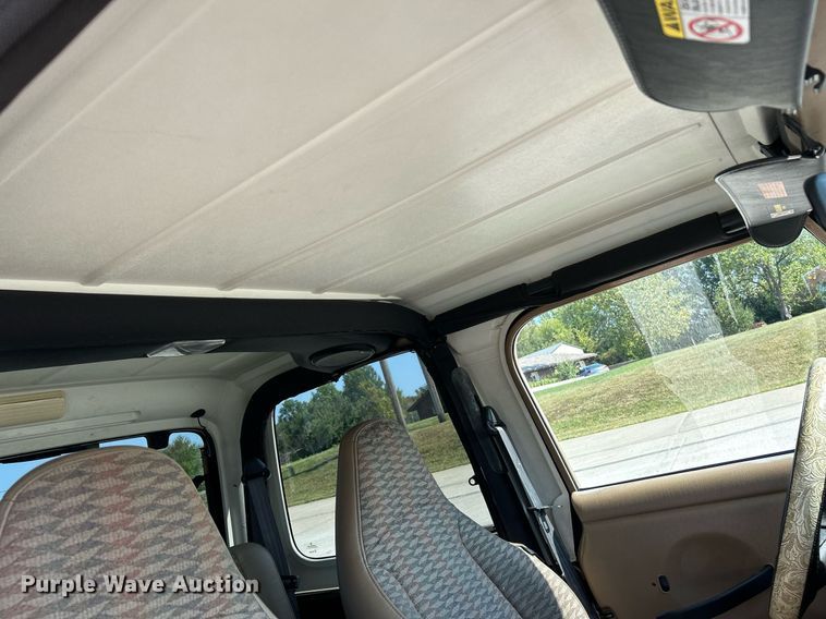 image for item NQ9878 1999 Jeep Wrangler Sport  SUV