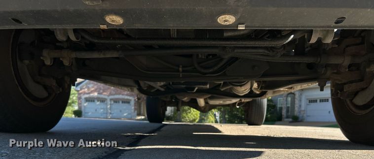 image for item NQ9968 2013 Ford E250 Super Duty  van