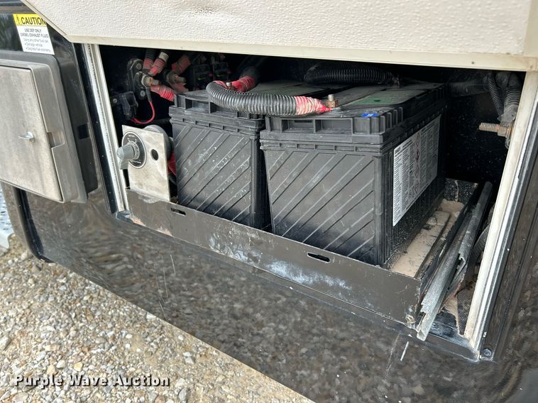 image for item NR9280 2018 Freightliner M2  shuttle bus