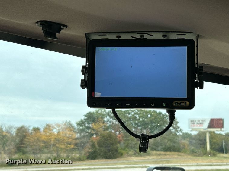 image for item NR9280 2018 Freightliner M2  shuttle bus