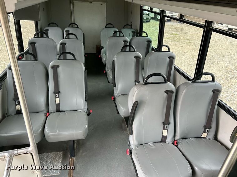 image for item NR9280 2018 Freightliner M2  shuttle bus