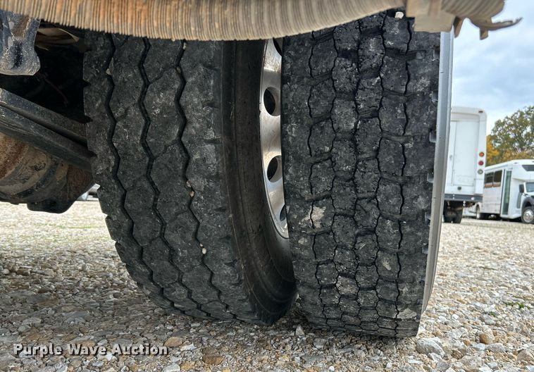 image for item NR9280 2018 Freightliner M2  shuttle bus