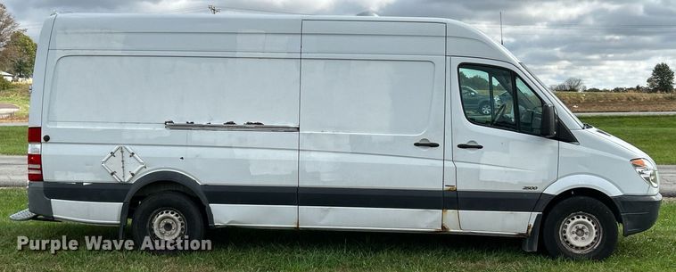 image for item NR9306 2011 Mercedes Benz Sprinter 2500 Bluetec  van
