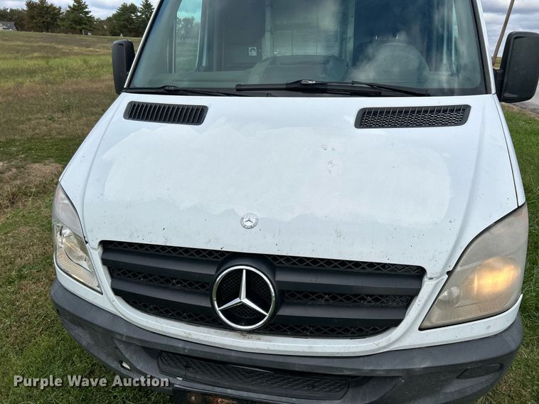 image for item NR9306 2011 Mercedes Benz Sprinter 2500 Bluetec  van