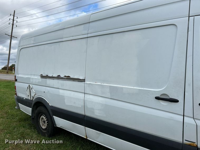 image for item NR9306 2011 Mercedes Benz Sprinter 2500 Bluetec  van