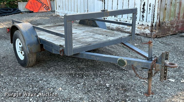 image for item NR9354 1983  utility trailer