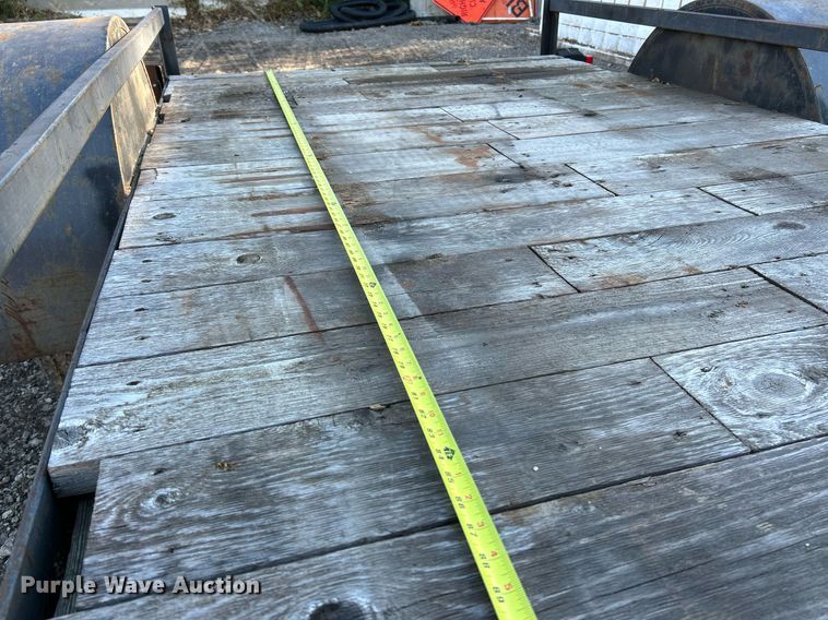 image for item NR9354 1983  utility trailer