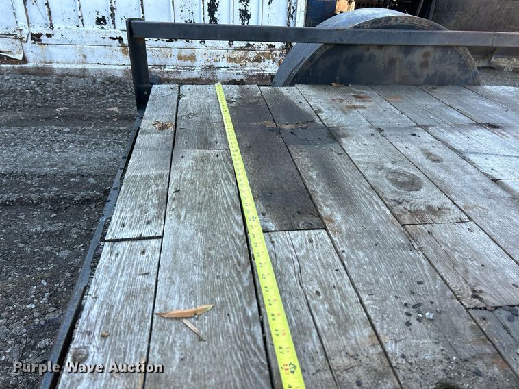 image for item NR9354 1983  utility trailer