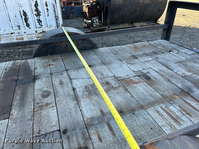 image for item NR9354 1983  utility trailer