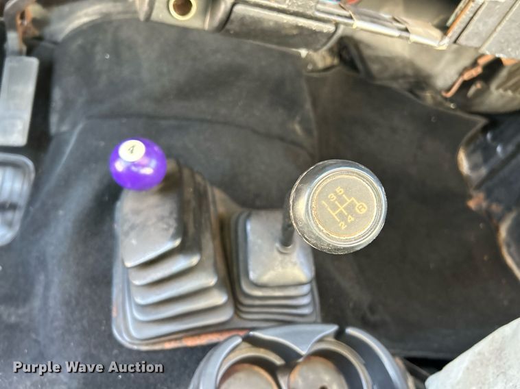 image for item NR9367 1993 Jeep Wrangler  SUV