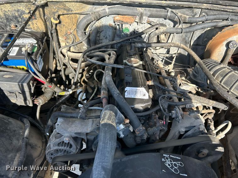 image for item NR9367 1993 Jeep Wrangler  SUV