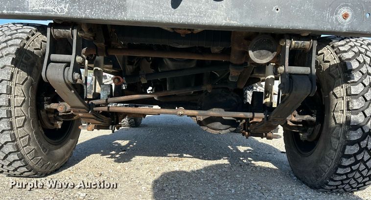 image for item NR9367 1993 Jeep Wrangler  SUV