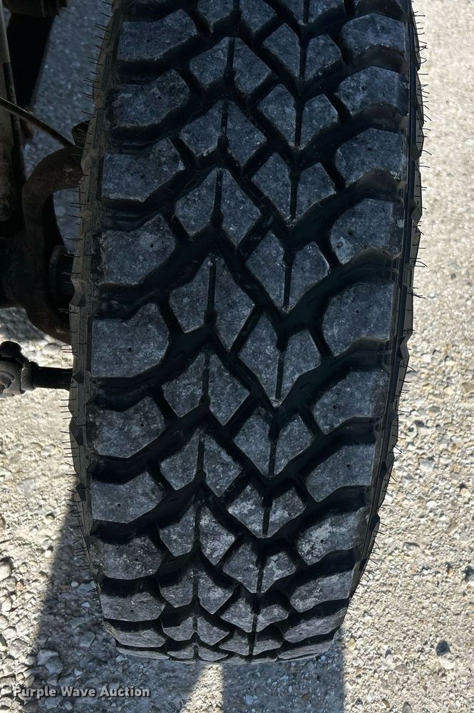 image for item NR9367 1993 Jeep Wrangler  SUV