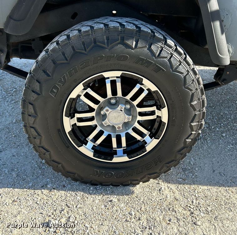 image for item NR9367 1993 Jeep Wrangler  SUV