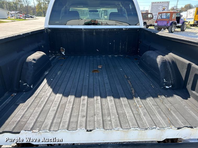 image for item NR9368 2006 Chevrolet Silverado 2500HD  Ext. Cab pickup truck