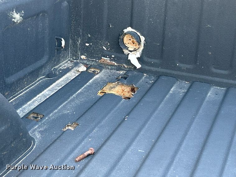 image for item NR9368 2006 Chevrolet Silverado 2500HD  Ext. Cab pickup truck