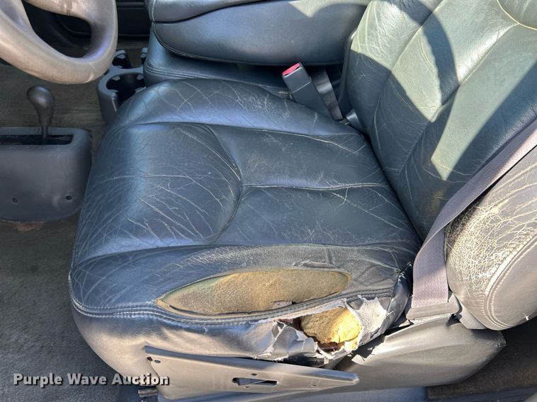 image for item NR9368 2006 Chevrolet Silverado 2500HD  Ext. Cab pickup truck