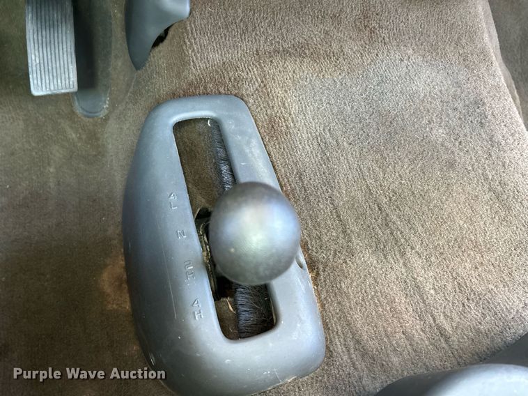 image for item NR9368 2006 Chevrolet Silverado 2500HD  Ext. Cab pickup truck